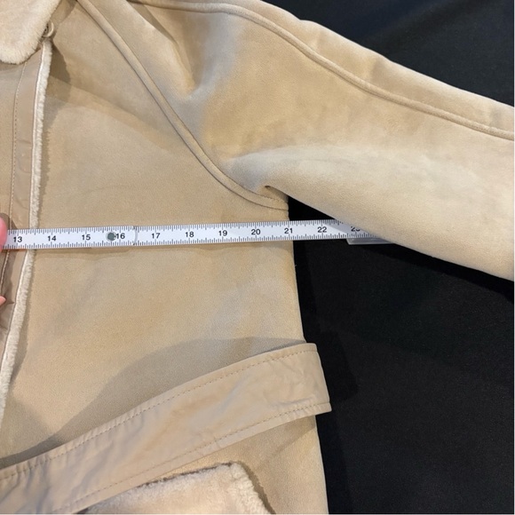 Tahari Sz 10/12 Faux Suede Long Trench Coat, Cream Fur Trim women’s large - Picture 13 of 16